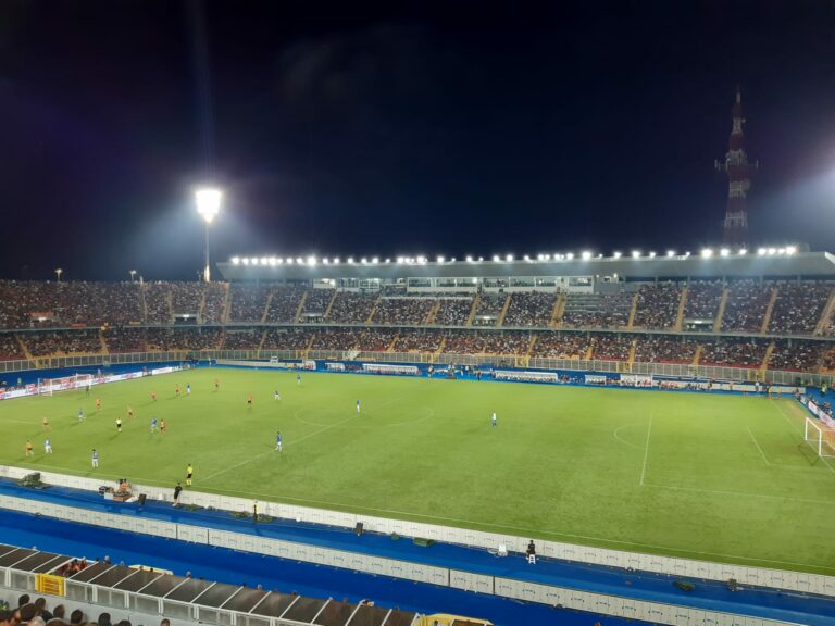 Al “Via del Mare” Lecce ed Empoli si dividono la posta in palio. Mercoledì il Napoli al “Maradona”.