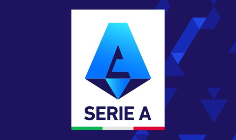 “Il calcio è l’ultima rappresentazione sacra del nostro tempo”: torna la Serie A, da Pasolini ai giorni nostri alla scoperta del poeta dell’anno