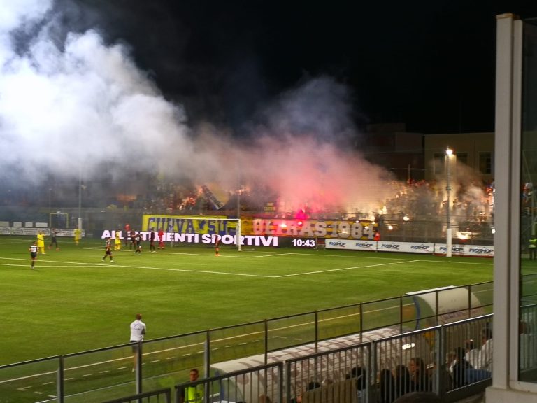 Doppio Malcore non basta,Firenze la riacciuffa nel recupero, termina 2 a 2 fra Cerignola e Messina