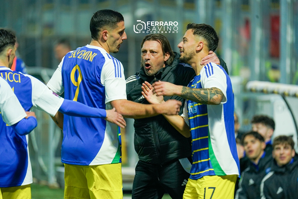 Il Cerignola, forza cinque, strapazza la Turris e allunga in classifica