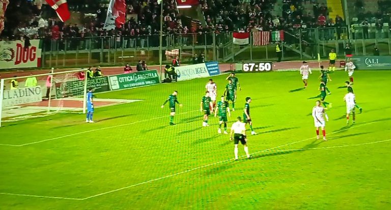 Il Nardò frena la corsa del Barletta. 9 risultati di fila per i granata.