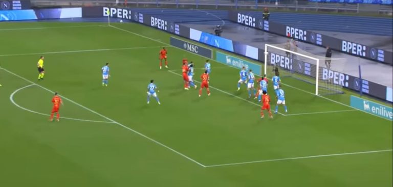 Dopo la paura, Lameck Banda regala la vittoria più bella a tutti i salentini nonostante la sconfitta maturata sul campo del Napoli