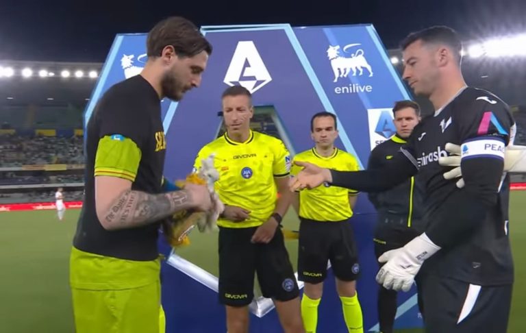 Finale thriller al Bentegodi: il Lecce strappa un punto col brivido graziato dal VAR